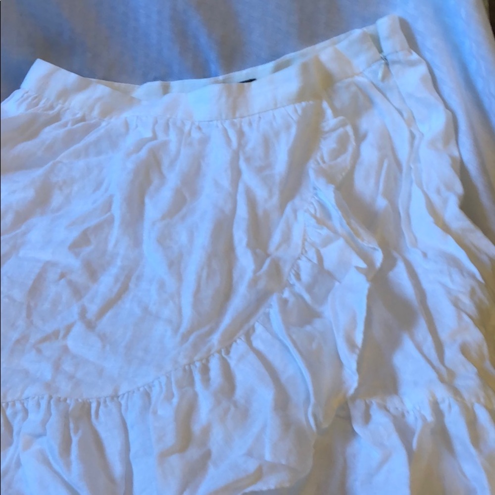White linen flair skirt